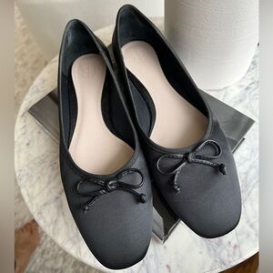Porte & Paire Satin Flats
